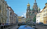 V Petrohradu navštivte Jantarovou komnatu nebo Ermitáž se sbírkou 3 miliónů uměleckých děl