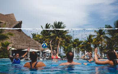 CataloniaRoyalTulum_VolleyballPool