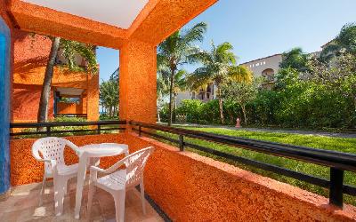 Terrace with garden view